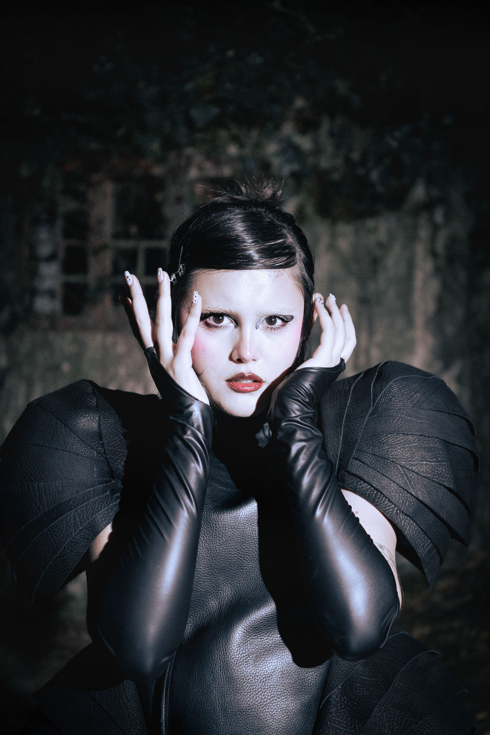 Fashion Editorial - Leather sleeves portrait