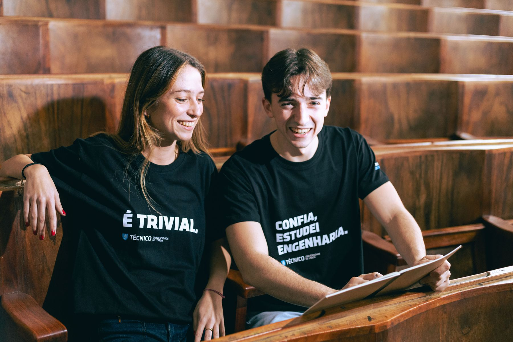 Técnico Lisboa branded t-shirts